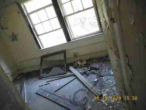 3814 Hazelwood (19)_m.jpg